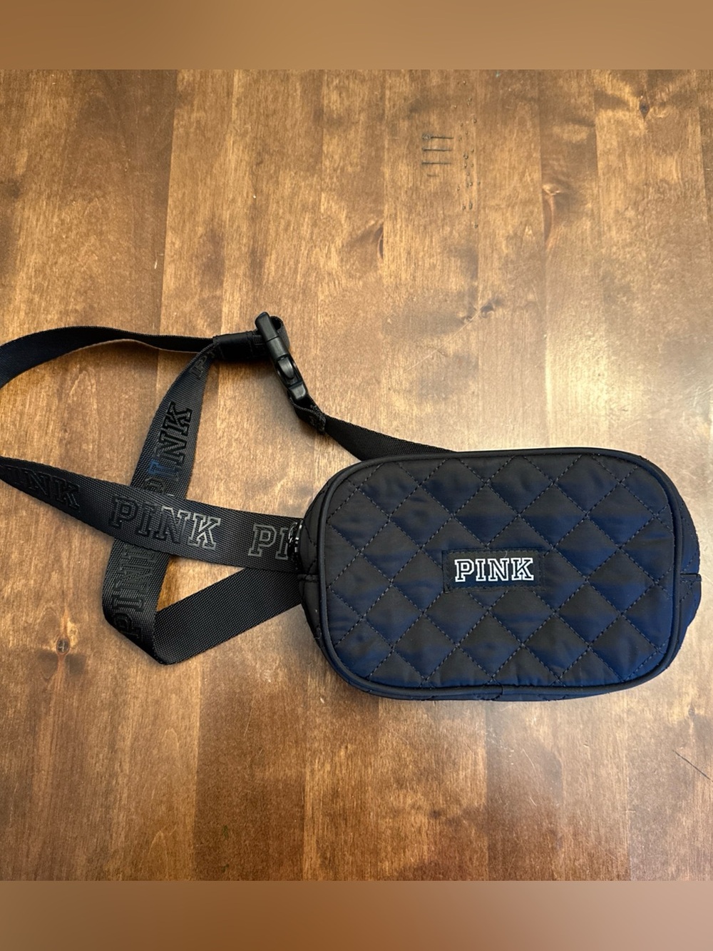 Victorias Secret PINK Fanny Pack Crossbody Belt Bag Quilted Black Travel Vacay